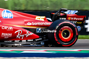 2024-05-17 - Carlos Sainz Ferrari Spa Scuderia Ferrari detail - FORMULA 1 MSC CRUISES GRAN PREMIO DELL'EMILIA-ROMAGNA 2024 - FREE PRACTICE 1 - FORMULA 1 - MOTORS