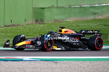 2024-05-17 - Max Verstappen Red Bull Racing Limited Oracle Red Bull Racing - FORMULA 1 MSC CRUISES GRAN PREMIO DELL'EMILIA-ROMAGNA 2024 - FREE PRACTICE 1 - FORMULA 1 - MOTORS