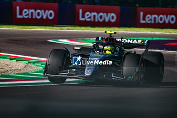 2024-05-17 - Lewis Hamilton Mercedes Grand Prix Ltd Mercedes-AMG PETRONAS Formula One Team - FORMULA 1 MSC CRUISES GRAN PREMIO DELL'EMILIA-ROMAGNA 2024 - FREE PRACTICE 1 - FORMULA 1 - MOTORS