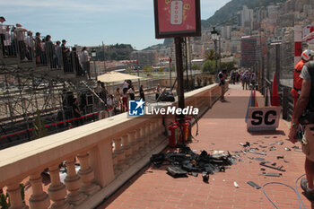 2024-05-26 - signs of accident o Sergio Perez (MEX) - Oracle Red Bull Racing - Red Bull RB20 - Honda RBPT in first lap



during Formula 1 Grand Prix de Monaco 2024 at Monte Carlo (MC), may 23-26 2024 - FORMULA 1 GRAND PRIX DE MONACO - RACE - FORMULA 1 - MOTORS