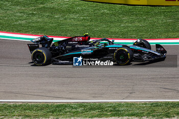 2024-05-17 - Lewis Hamilton (GBR) - Mercedes-AMG PETRONAS F1 Team - Mercedes W15 - Mercedes E Performance - FORMULA 1 MSC CRUISES GRAN PREMIO DELL'EMILIA-ROMAGNA 2024 - FREE PRACTICE 1 AND 2 - FORMULA 1 - MOTORS