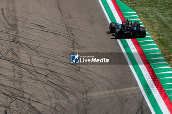 2024-05-17 - Lewis Hamilton (GBR) - Mercedes-AMG PETRONAS F1 Team - Mercedes W15 - Mercedes E Performance - FORMULA 1 MSC CRUISES GRAN PREMIO DELL'EMILIA-ROMAGNA 2024 - FREE PRACTICE 1 AND 2 - FORMULA 1 - MOTORS