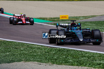 2024-05-17 - George Russell (GBR) - Mercedes-AMG PETRONAS F1 Team - Mercedes W15 - Mercedes E Performance - FORMULA 1 MSC CRUISES GRAN PREMIO DELL'EMILIA-ROMAGNA 2024 - FREE PRACTICE 1 AND 2 - FORMULA 1 - MOTORS