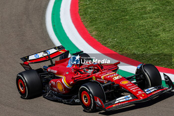 2024-05-17 - Charles Leclerc (MON) - Scuderia Ferrari - Ferrari SF-24 - Ferrari - FORMULA 1 MSC CRUISES GRAN PREMIO DELL'EMILIA-ROMAGNA 2024 - FREE PRACTICE 1 AND 2 - FORMULA 1 - MOTORS