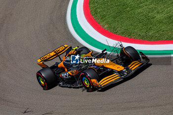 2024-05-17 - Lando Norris (GBR) - McLaren Formula 1 Team - McLaren MCL38 - Mercedes - FORMULA 1 MSC CRUISES GRAN PREMIO DELL'EMILIA-ROMAGNA 2024 - FREE PRACTICE 1 AND 2 - FORMULA 1 - MOTORS