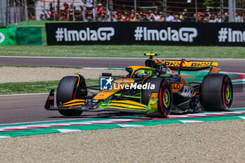 2024-05-17 - Lando Norris (GBR) - McLaren Formula 1 Team - McLaren MCL38 - Mercedes

during FORMULA 1 MSC CRUISES GRAN PREMIO DEL MADE IN ITALY E DELL'EMILIA-ROMAGNA 2 Autodromo Enzo e Dino Ferrari, Imola (BO) Italy - FORMULA 1 MSC CRUISES GRAN PREMIO DELL'EMILIA-ROMAGNA 2024 - FREE PRACTICE 1 AND 2 - FORMULA 1 - MOTORS