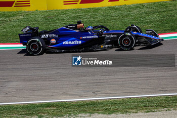 2024-05-17 - Alexander Albon (THA) - Williams Racing - Williams FW46 - Mercedes - FORMULA 1 MSC CRUISES GRAN PREMIO DELL'EMILIA-ROMAGNA 2024 - FREE PRACTICE 1 AND 2 - FORMULA 1 - MOTORS