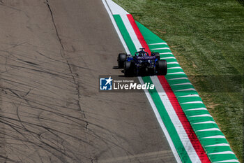 2024-05-17 - Alexander Albon (THA) - Williams Racing - Williams FW46 - Mercedes - FORMULA 1 MSC CRUISES GRAN PREMIO DELL'EMILIA-ROMAGNA 2024 - FREE PRACTICE 1 AND 2 - FORMULA 1 - MOTORS