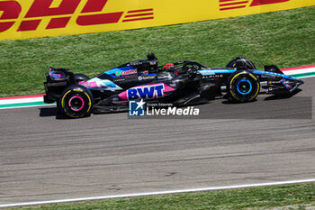 2024-05-17 - Esteban Ocon (FRA) - Alpine F1 Team - Alpine A524 - Renault - FORMULA 1 MSC CRUISES GRAN PREMIO DELL'EMILIA-ROMAGNA 2024 - FREE PRACTICE 1 AND 2 - FORMULA 1 - MOTORS