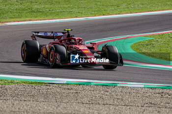 2024-05-17 - Carlos Sainz Jr. (ESP) - Scuderia Ferrari - Ferrari SF-24 - Ferrari

during FORMULA 1 MSC CRUISES GRAN PREMIO DEL MADE IN ITALY E DELL'EMILIA-ROMAGNA 2 Autodromo Enzo e Dino Ferrari, Imola (BO) Italy - FORMULA 1 MSC CRUISES GRAN PREMIO DELL'EMILIA-ROMAGNA 2024 - FREE PRACTICE 1 AND 2 - FORMULA 1 - MOTORS