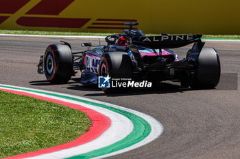 2024-05-17 - Esteban Ocon (FRA) - Alpine F1 Team - Alpine A524 - Renault - FORMULA 1 MSC CRUISES GRAN PREMIO DELL'EMILIA-ROMAGNA 2024 - FREE PRACTICE 1 AND 2 - FORMULA 1 - MOTORS