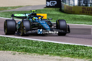 2024-05-17 - Fernando Alonso (ESP) - Aston Martin Aramco F1 Team - Aston Martin AMR24 - Mercedes - FORMULA 1 MSC CRUISES GRAN PREMIO DELL'EMILIA-ROMAGNA 2024 - FREE PRACTICE 1 AND 2 - FORMULA 1 - MOTORS