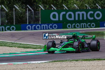 2024-05-17 - Zhou Guanyu (CHN) - Stake F1 Team Kick Sauber - Sauber C44 - Ferrari

during FORMULA 1 MSC CRUISES GRAN PREMIO DEL MADE IN ITALY E DELL'EMILIA-ROMAGNA 2 Autodromo Enzo e Dino Ferrari, Imola (BO) Italy - FORMULA 1 MSC CRUISES GRAN PREMIO DELL'EMILIA-ROMAGNA 2024 - FREE PRACTICE 1 AND 2 - FORMULA 1 - MOTORS