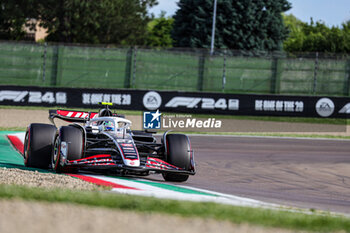 2024-05-17 - Nico Hulkenberg (GER) - MoneyGram Haas F1 Team - Haas VF-24 - Ferrari

during FORMULA 1 MSC CRUISES GRAN PREMIO DEL MADE IN ITALY E DELL'EMILIA-ROMAGNA 2 Autodromo Enzo e Dino Ferrari, Imola (BO) Italy - FORMULA 1 MSC CRUISES GRAN PREMIO DELL'EMILIA-ROMAGNA 2024 - FREE PRACTICE 1 AND 2 - FORMULA 1 - MOTORS