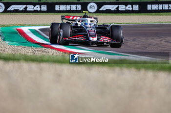 2024-05-17 - Nico Hulkenberg (GER) - MoneyGram Haas F1 Team - Haas VF-24 - Ferrari

during FORMULA 1 MSC CRUISES GRAN PREMIO DEL MADE IN ITALY E DELL'EMILIA-ROMAGNA 2 Autodromo Enzo e Dino Ferrari, Imola (BO) Italy - FORMULA 1 MSC CRUISES GRAN PREMIO DELL'EMILIA-ROMAGNA 2024 - FREE PRACTICE 1 AND 2 - FORMULA 1 - MOTORS