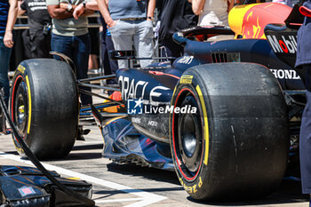 2024-05-17 - Oracle Red Bull Racing technical detail - FORMULA 1 MSC CRUISES GRAN PREMIO DELL'EMILIA-ROMAGNA 2024 - FREE PRACTICE 1 AND 2 - FORMULA 1 - MOTORS