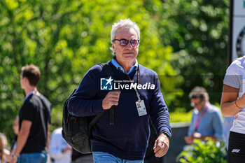 2024-05-17 - Carlos Sainz Sr - Former Rally world champion - FORMULA 1 MSC CRUISES GRAN PREMIO DELL'EMILIA-ROMAGNA 2024 - FREE PRACTICE 1 AND 2 - FORMULA 1 - MOTORS