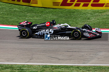 2024-05-17 - Oliver Bearman (GBR) - Reserve Driver, Scuderia Ferrari / Haas F1 Team - FORMULA 1 MSC CRUISES GRAN PREMIO DELL'EMILIA-ROMAGNA 2024 - FREE PRACTICE 1 AND 2 - FORMULA 1 - MOTORS