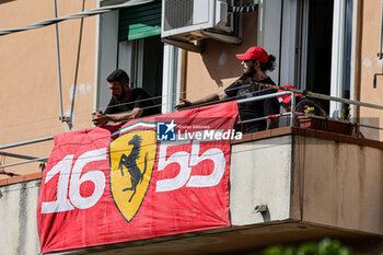 2024-05-17 - People from balcony at Rivazza turn

during FORMULA 1 MSC CRUISES GRAN PREMIO DEL MADE IN ITALY E DELL'EMILIA-ROMAGNA 2 Autodromo Enzo e Dino Ferrari, Imola (BO) Italy - FORMULA 1 MSC CRUISES GRAN PREMIO DELL'EMILIA-ROMAGNA 2024 - FREE PRACTICE 1 AND 2 - FORMULA 1 - MOTORS