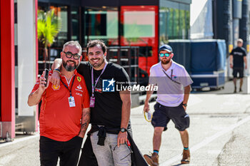 2024-05-17 - Simone Readalli (ITA) Mediaset TV Italia - FORMULA 1 MSC CRUISES GRAN PREMIO DELL'EMILIA-ROMAGNA 2024 - FREE PRACTICE 1 AND 2 - FORMULA 1 - MOTORS