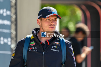 2024-05-18 - Max Verstappen Red Bull Racing Limited Oracle Red Bull Racing portrait enters the paddock of Autodromo Internazionale Enzo e Dino Ferrari - FORMULA 1 MSC CRUISES GRAN PREMIO DELL'EMILIA-ROMAGNA 2024 - PADDOCK AND DRIVERS - FORMULA 1 - MOTORS