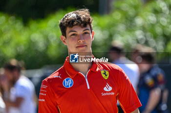 2024-05-18 - Oliver James Bearman Ferrari portrait enters the paddock of Autodromo Internazionale Enzo e Dino Ferrari - FORMULA 1 MSC CRUISES GRAN PREMIO DELL'EMILIA-ROMAGNA 2024 - PADDOCK AND DRIVERS - FORMULA 1 - MOTORS