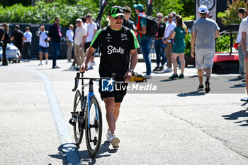 2024-05-18 - Valtteri Bottas Sauber Motorsport AG Stake F1 Team Kick Sauber portrait enters the paddock of Autodromo Internazionale Enzo e Dino Ferrari - FORMULA 1 MSC CRUISES GRAN PREMIO DELL'EMILIA-ROMAGNA 2024 - PADDOCK AND DRIVERS - FORMULA 1 - MOTORS