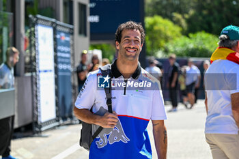 2024-05-18 - Daniel Ricciardo Racing Bulls S.p.A Visa Cash App RB Formula One Team portrait enters the paddock of Autodromo Internazionale Enzo e Dino Ferrari - FORMULA 1 MSC CRUISES GRAN PREMIO DELL'EMILIA-ROMAGNA 2024 - PADDOCK AND DRIVERS - FORMULA 1 - MOTORS