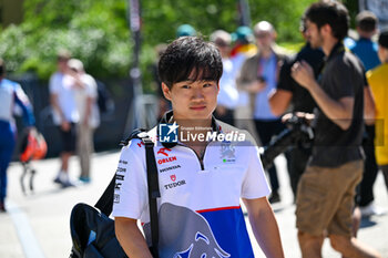 2024-05-18 - Yuki Tsunoda Racing Bulls S.p.A Visa Cash App RB Formula One Team portrait enters the paddock of Autodromo Internazionale Enzo e Dino Ferrari - FORMULA 1 MSC CRUISES GRAN PREMIO DELL'EMILIA-ROMAGNA 2024 - PADDOCK AND DRIVERS - FORMULA 1 - MOTORS