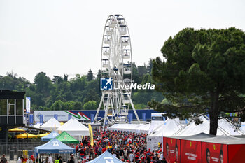 2024-05-18 - General view Fan Zone Autodromo Internazionale Enzo e Dino Ferrari - FORMULA 1 MSC CRUISES GRAN PREMIO DELL'EMILIA-ROMAGNA 2024 - PADDOCK AND DRIVERS - FORMULA 1 - MOTORS