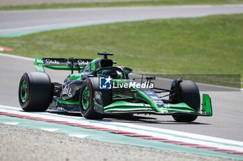 2024-05-18 - 77 BOTTAS Valtteri (fin), Stake F1 Team Kick Sauber C44, action during the Formula 1 MSC Cruises Gran Premio del Made in Italy e Dell’Emilia-Romagne 2024, 7th round of the 2024 Formula One World Championship from May 17 to 19, 2024 on the Autodromo Enzo e Dino Ferrari, in Imola, Italy - F1 - EMILIA-ROMAGNA GRAND PRIX 2024 - FORMULA 1 - MOTORS