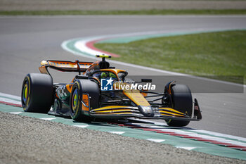 2024-05-18 - 04 NORRIS Lando (gbr), McLaren F1 Team MCL38, action during the Formula 1 MSC Cruises Gran Premio del Made in Italy e Dell’Emilia-Romagne 2024, 7th round of the 2024 Formula One World Championship from May 17 to 19, 2024 on the Autodromo Enzo e Dino Ferrari, in Imola, Italy - F1 - EMILIA-ROMAGNA GRAND PRIX 2024 - FORMULA 1 - MOTORS