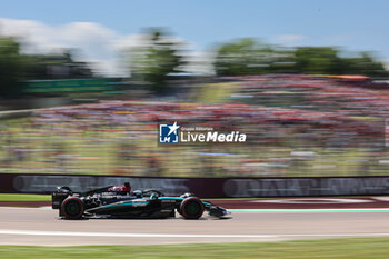 2024-05-18 - 63 RUSSELL George (gbr), Mercedes AMG F1 Team W15, action during the Formula 1 MSC Cruises Gran Premio del Made in Italy e Dell’Emilia-Romagne 2024, 7th round of the 2024 Formula One World Championship from May 17 to 19, 2024 on the Autodromo Enzo e Dino Ferrari, in Imola, Italy - F1 - EMILIA-ROMAGNA GRAND PRIX 2024 - FORMULA 1 - MOTORS