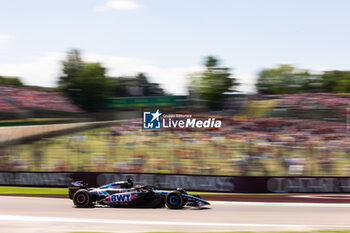 2024-05-18 - 31 OCON Esteban (fra), Alpine F1 Team A524, action during the Formula 1 MSC Cruises Gran Premio del Made in Italy e Dell’Emilia-Romagne 2024, 7th round of the 2024 Formula One World Championship from May 17 to 19, 2024 on the Autodromo Enzo e Dino Ferrari, in Imola, Italy - F1 - EMILIA-ROMAGNA GRAND PRIX 2024 - FORMULA 1 - MOTORS