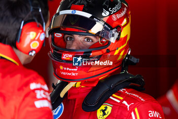 2024-05-18 - SAINZ Carlos (spa), Scuderia Ferrari SF-24, portrait during the Formula 1 MSC Cruises Gran Premio del Made in Italy e Dell’Emilia-Romagne 2024, 7th round of the 2024 Formula One World Championship from May 17 to 19, 2024 on the Autodromo Enzo e Dino Ferrari, in Imola, Italy - F1 - EMILIA-ROMAGNA GRAND PRIX 2024 - FORMULA 1 - MOTORS