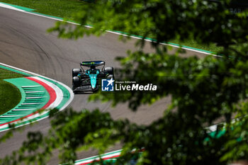 2024-05-18 - 14 ALONSO Fernando (spa), Aston Martin F1 Team AMR24, action during the Formula 1 MSC Cruises Gran Premio del Made in Italy e Dell’Emilia-Romagne 2024, 7th round of the 2024 Formula One World Championship from May 17 to 19, 2024 on the Autodromo Enzo e Dino Ferrari, in Imola, Italy - F1 - EMILIA-ROMAGNA GRAND PRIX 2024 - FORMULA 1 - MOTORS