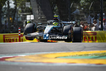 2024-05-18 - 44 HAMILTON Lewis (gbr), Mercedes AMG F1 Team W15, action during the Formula 1 MSC Cruises Gran Premio del Made in Italy e Dell’Emilia-Romagne 2024, 7th round of the 2024 Formula One World Championship from May 17 to 19, 2024 on the Autodromo Enzo e Dino Ferrari, in Imola, Italy - F1 - EMILIA-ROMAGNA GRAND PRIX 2024 - FORMULA 1 - MOTORS