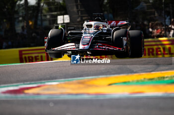 2024-05-18 - 20 MAGNUSSEN Kevin (den), Haas F1 Team VF-24 Ferrari, action during the Formula 1 MSC Cruises Gran Premio del Made in Italy e Dell’Emilia-Romagne 2024, 7th round of the 2024 Formula One World Championship from May 17 to 19, 2024 on the Autodromo Enzo e Dino Ferrari, in Imola, Italy - F1 - EMILIA-ROMAGNA GRAND PRIX 2024 - FORMULA 1 - MOTORS