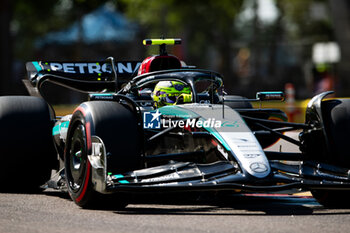 2024-05-18 - 44 HAMILTON Lewis (gbr), Mercedes AMG F1 Team W15, action during the Formula 1 MSC Cruises Gran Premio del Made in Italy e Dell’Emilia-Romagne 2024, 7th round of the 2024 Formula One World Championship from May 17 to 19, 2024 on the Autodromo Enzo e Dino Ferrari, in Imola, Italy - F1 - EMILIA-ROMAGNA GRAND PRIX 2024 - FORMULA 1 - MOTORS