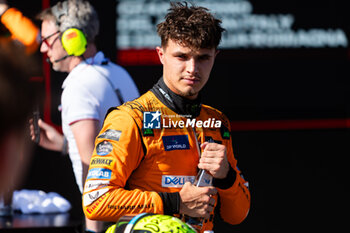 2024-05-18 - NORRIS Lando (gbr), McLaren F1 Team MCL38, portrait during the Formula 1 MSC Cruises Gran Premio del Made in Italy e Dell’Emilia-Romagne 2024, 7th round of the 2024 Formula One World Championship from May 17 to 19, 2024 on the Autodromo Enzo e Dino Ferrari, in Imola, Italy - F1 - EMILIA-ROMAGNA GRAND PRIX 2024 - FORMULA 1 - MOTORS