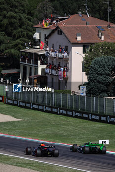 2024-05-18 - 11 PEREZ Sergio (mex), Red Bull Racing RB20, action during the Formula 1 MSC Cruises Gran Premio del Made in Italy e Dell’Emilia-Romagne 2024, 7th round of the 2024 Formula One World Championship from May 17 to 19, 2024 on the Autodromo Enzo e Dino Ferrari, in Imola, Italy - F1 - EMILIA-ROMAGNA GRAND PRIX 2024 - FORMULA 1 - MOTORS