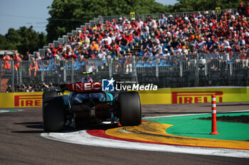 2024-05-18 - 44 HAMILTON Lewis (gbr), Mercedes AMG F1 Team W15, action during the Formula 1 MSC Cruises Gran Premio del Made in Italy e Dell’Emilia-Romagne 2024, 7th round of the 2024 Formula One World Championship from May 17 to 19, 2024 on the Autodromo Enzo e Dino Ferrari, in Imola, Italy - F1 - EMILIA-ROMAGNA GRAND PRIX 2024 - FORMULA 1 - MOTORS