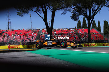 2024-05-18 - 04 NORRIS Lando (gbr), McLaren F1 Team MCL38, action during the Formula 1 MSC Cruises Gran Premio del Made in Italy e Dell’Emilia-Romagne 2024, 7th round of the 2024 Formula One World Championship from May 17 to 19, 2024 on the Autodromo Enzo e Dino Ferrari, in Imola, Italy - F1 - EMILIA-ROMAGNA GRAND PRIX 2024 - FORMULA 1 - MOTORS