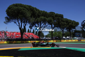 2024-05-18 - 44 HAMILTON Lewis (gbr), Mercedes AMG F1 Team W15, action during the Formula 1 MSC Cruises Gran Premio del Made in Italy e Dell’Emilia-Romagne 2024, 7th round of the 2024 Formula One World Championship from May 17 to 19, 2024 on the Autodromo Enzo e Dino Ferrari, in Imola, Italy - F1 - EMILIA-ROMAGNA GRAND PRIX 2024 - FORMULA 1 - MOTORS