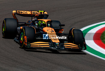 2024-05-18 - 04 NORRIS Lando (gbr), McLaren F1 Team MCL38, action during the Formula 1 MSC Cruises Gran Premio del Made in Italy e Dell’Emilia-Romagne 2024, 7th round of the 2024 Formula One World Championship from May 17 to 19, 2024 on the Autodromo Enzo e Dino Ferrari, in Imola, Italy - F1 - EMILIA-ROMAGNA GRAND PRIX 2024 - FORMULA 1 - MOTORS