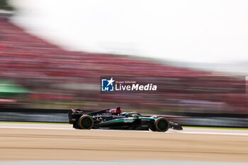 2024-05-18 - 63 RUSSELL George (gbr), Mercedes AMG F1 Team W15, action during the Formula 1 MSC Cruises Gran Premio del Made in Italy e Dell’Emilia-Romagne 2024, 7th round of the 2024 Formula One World Championship from May 17 to 19, 2024 on the Autodromo Enzo e Dino Ferrari, in Imola, Italy - F1 - EMILIA-ROMAGNA GRAND PRIX 2024 - FORMULA 1 - MOTORS