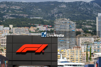 2024-05-23 - F1 Logo in Monaco Harbor - FORMULA 1 GRAND PRIX DE MONACO - PADDOCK - FORMULA 1 - MOTORS