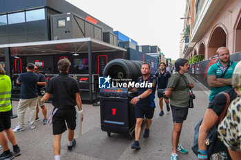 2024-05-23 - Oracle Red Bull Racing mechanical with Pirelli WetTyres - FORMULA 1 GRAND PRIX DE MONACO - PADDOCK - FORMULA 1 - MOTORS