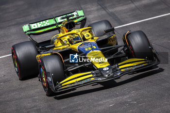 2024-05-25 - 81 PIASTRI Oscar (aus), McLaren F1 Team MCL38, action during the Formula 1 Grand Prix de Monaco 2024, 8th round of the 2024 Formula One World Championship from May 23 to 26, 2024 on the Circuit de Monaco, in Monaco - F1 - MONACO GRAND PRIX 2024 - FORMULA 1 - MOTORS