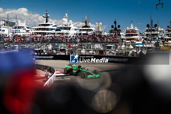 2024-05-25 - 24 ZHOU Guanyu (chi), Stake F1 Team Kick Sauber C44, action during the Formula 1 Grand Prix de Monaco 2024, 8th round of the 2024 Formula One World Championship from May 23 to 26, 2024 on the Circuit de Monaco, in Monaco - F1 - MONACO GRAND PRIX 2024 - FORMULA 1 - MOTORS